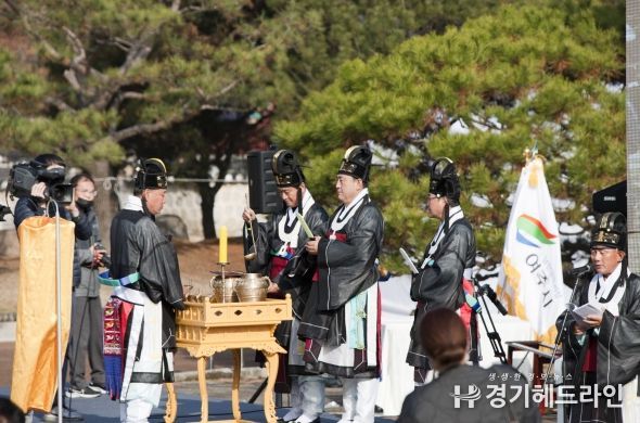 명성태황후 탄신 171주년 숭모제 진행