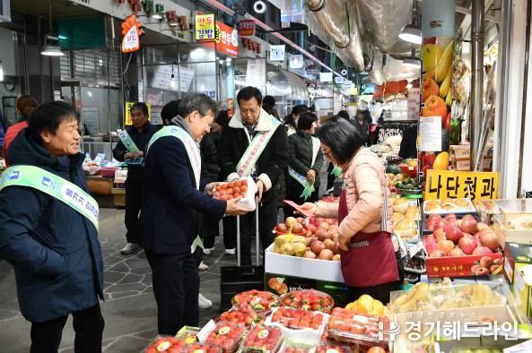 수원특례시 영통구, 설 맞이 전통시장 방문