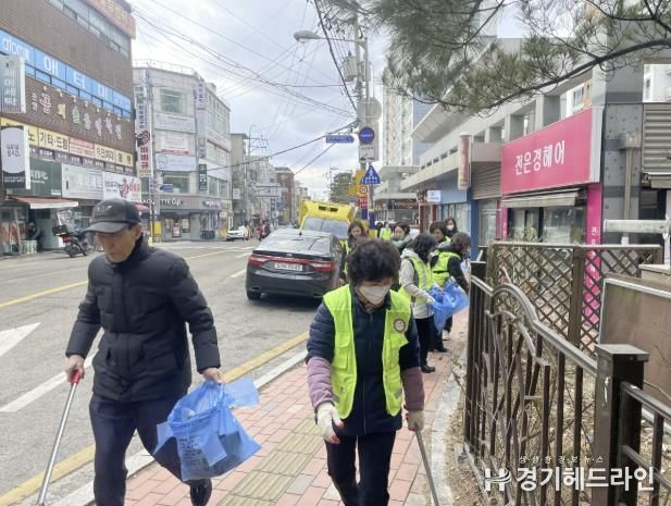 수원특례시 권선구 권선1동, 쓰레기 무단투기 자율단속 실시