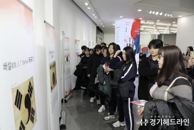 수원특례시 팔달구 팝업 작은 독립기념관 '광복 80주년 특별 전시전' 1,500여명 관람 성공 마무리