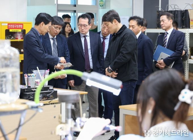 기능경기대회 참가 학생 격려