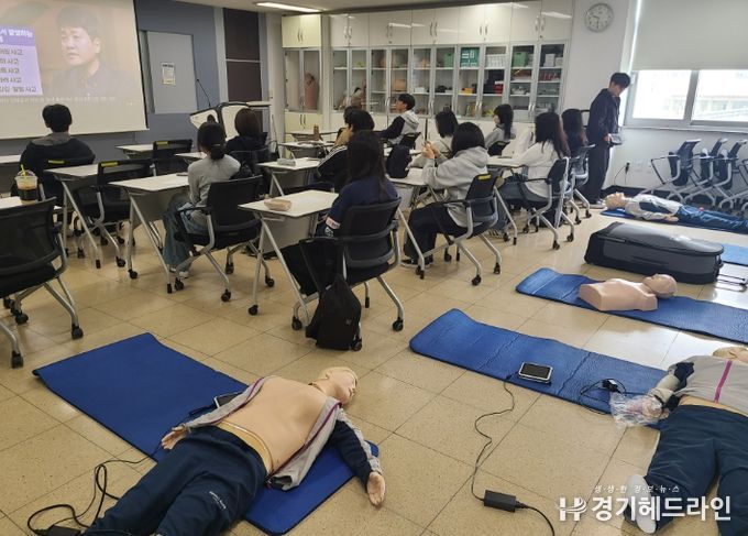 부결대로진로센터에서 재능대학교와 함께하는 진로체험 프로그램
