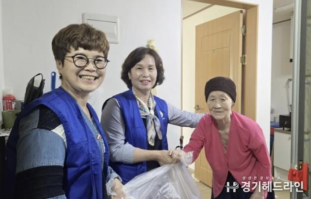 수원특례시 팔달구 화서1동 바르게살기운동위원회,소외계층을 위한 이불 빨래 사업 추진