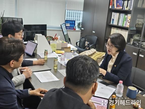 경기도의회 신미숙 의원, 2026학년도 화성 동부지역 학생 배치 논의... 선제적 대응 나서