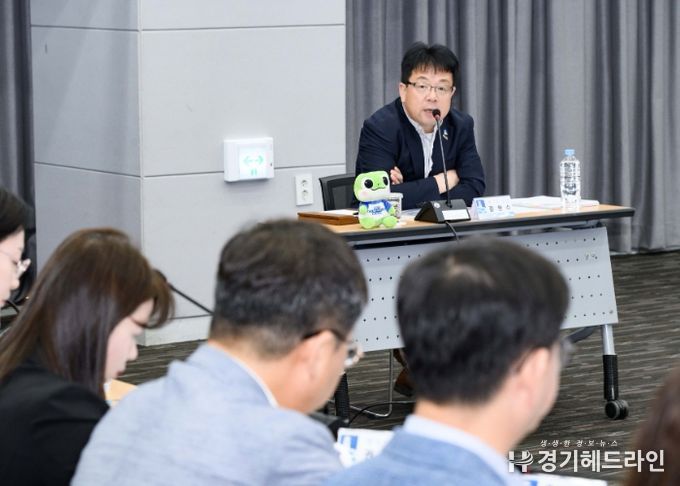 김현수 수원특례시 제1부시장이 발언하고 있다.