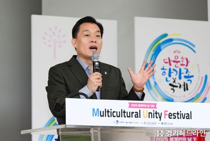 이재준 수원특례시장이 인사말을 하고 있다.