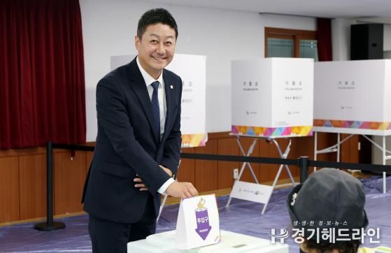 경기도의회 김진경 의장, 29일 21대 대통령 선거 사전투표 실시…의회사무처 직원 투표 참여 위한 공가 사용도 인정키로