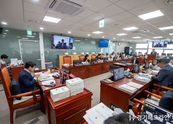 여성가족평생교육위원회, 2024년도 결산, 2025년도 추가경정예산안 및 조례안 심사 의결