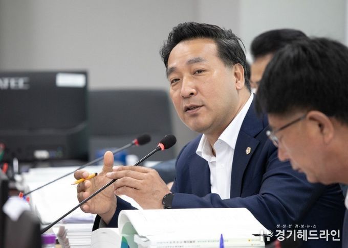 경기도의회 경기도청예산결산특별위원회 김용성 의원(더불어민주당, 광명4)