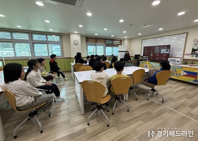 여주교육지원청, 이주배경 강사와 함께한 ‘세계를 담은 여주’ 상호문화 체험교실 성료
