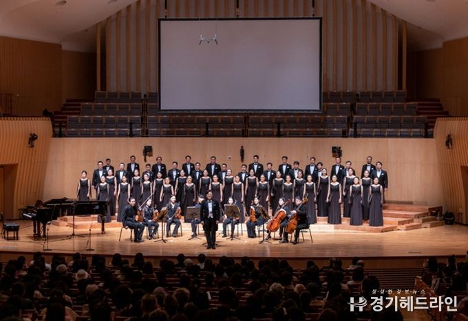 인천시립합창단 공연 사진