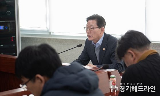 인천시설공단은 3일, 2026년도 주요업무 보고회를 개최하여 전사에 대한 사업계획을 공유하며 2026년에도 ‘시민 행복’을 위한 공단으로 도약할 것을 다짐했다