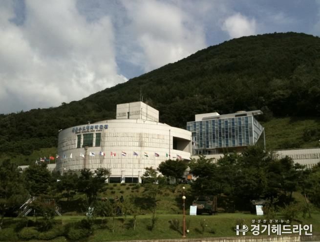 동두천시 자유수호평화박물관, 제3회 이호왕 박사 기념 청소년 미술대전 시상식 개최