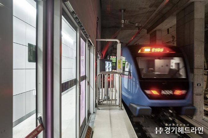 킨텍스역 출발하는 GTX-A(사진 제공=고양소식)