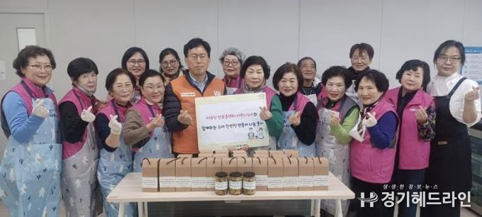 구리시자원봉사센터, 어르신 안부콜센터ㆍ사랑나누미 봉사자와 함께 수제 한방청 만들어 나눔 봉사