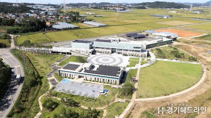 화성시 농업기술센터 상공 항공 촬영 사진