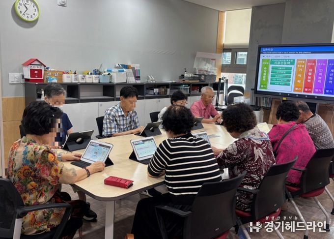 송탄치매안심센터, 인지 강화 프로그램 ‘기억채움교실’ 1기 운영