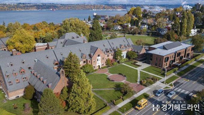 애니 라이트 스쿨 본교 전경